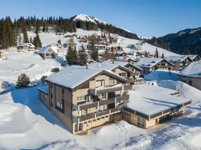 Apartment Zum Leist Hotels near Sesselbahn Mattstock | Skigebiet Mattstock Amden