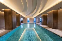 DoubleTree by Hilton Osaka Castle - piscina