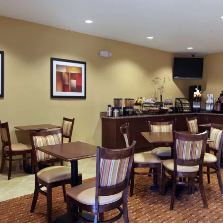 Microtel Inn & Suites by Wyndham Anderson/Clemson