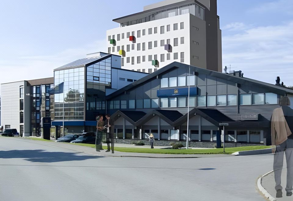 3. Stord Ho..