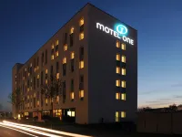 Motel One Frankfurt Airport Hotels near Schwanheim
