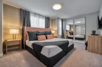 Spacious and Modern Home for 9 Guests Hotels in Four Corners