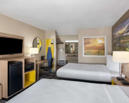 Days Inn by Wyndham Klamath Falls Hotels in Altamont