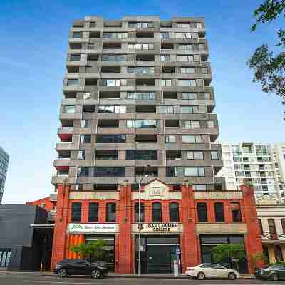 Spencer Street Apartments Hotel Exterior