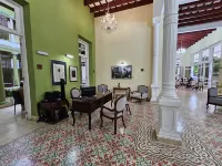 Hotel Saratoga Các khách sạn gần Monumento Las Seis Columnas
