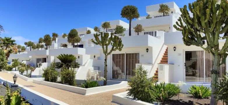 ホテル フローレスタ