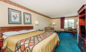Super 8 by Wyndham Piedmont Greenville Area