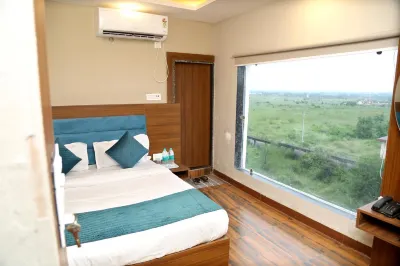 JMC Hotel Safar Inn Mhow Hotels in Pithampur Industrial Area
