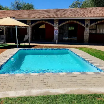 Villa Mexicana Guesthouse