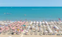 Ampio duplex vicino alla spiaggia