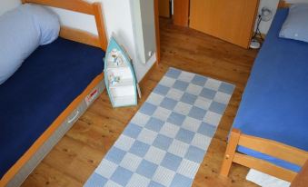 Elena # 1 - Housity