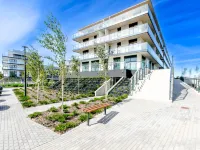 Apartment with Swimming Pool in Dziwnów فنادق في Dziwnow