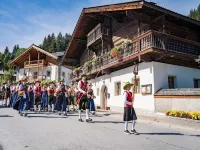 Apartment in Wald im Pinzgau with Swimming Pool and Views