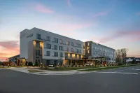 Courtyard Charlotte Steele Creek Hotels in Steele Creek