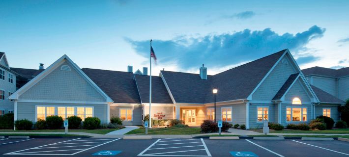 Residence Inn New Bedford Dartmouth ブリストルのホテル