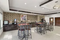 Best Western Casino Inn - parking