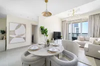 1BR 3802 Forte Tower 2 Hotels in Madinat Zayed