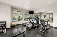 Country Inn & Suites by Radisson, Portage, IN - Gym