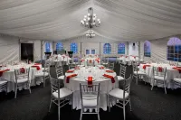 DoubleTree Suites by Hilton Hotel Charlotte-Southpark
