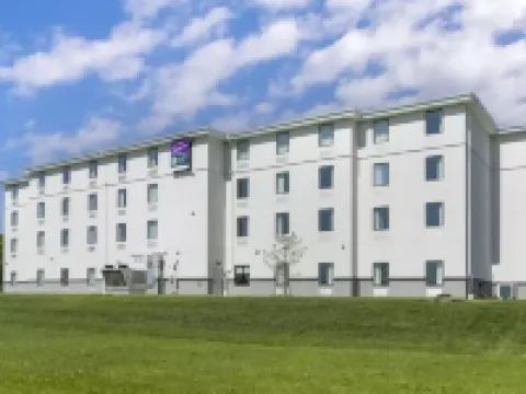 MainStay Suites North - Central York Hotels in Manchester Township