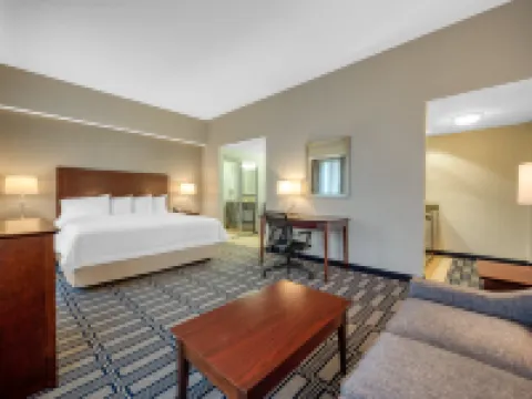 ハンプトン イン & スイーツ プロビデンス ダウンタウン プロビデンスのホテル