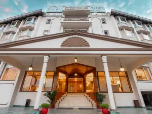Top 11 Four-Star Hotels in Shimla