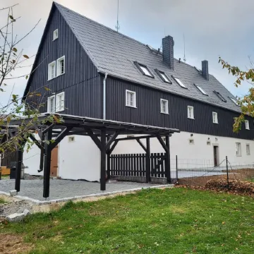 Vacation apartment in a renovated monument (max. 3 persons)