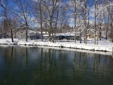 Lakeside Home, New Pool, Carriage House, level & private, 6 BR, 120'  frontage!