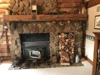 Large Log Cabin On 12 Private Acres With Fishing Pond Near Mohican State Park - Chalets