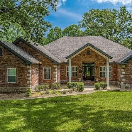 5-Bedrooms on the water! 2 Kitchens, Hot Tub, and Theatre!