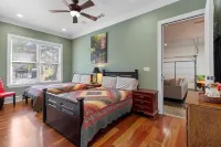 Mesquite Retreat: Close to Austin and COTA: Fun, Family, and Friends,