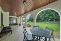 Spacious + beautiful 5-bedroom Mediterranean Villa in Monroe, NY.