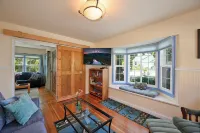 Charming 5BR Home in a Great Downtown Location