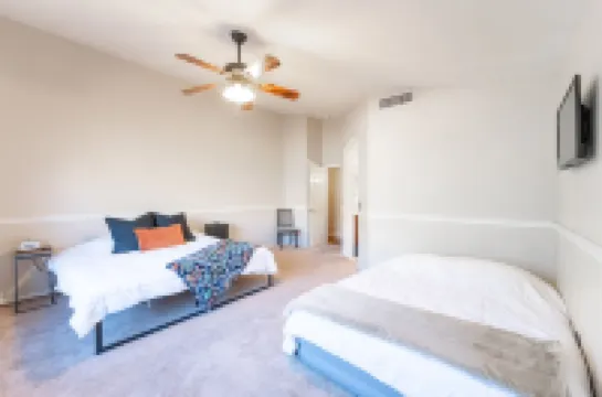 4-bedroom kid friendly home with HEATED Pool!