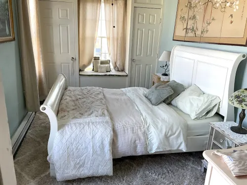 Ocean Views 1 block from Beach 3 blocks from Washington Square