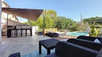 Villa with pool near the historic center - 빌라