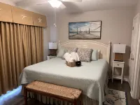 3 Bed/2.5 Bath 1450 sq ft with Large Open Floor Plan, 3 Min Walk to Beach - 2-Sterne