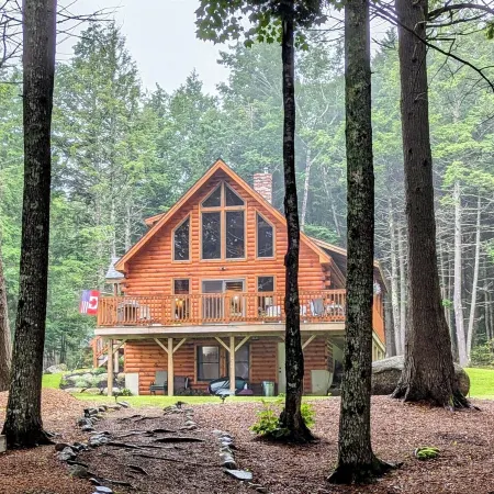 Beautiful Lakeside Log Home Near Acadia National Park - Kayak, Canoe, Swim, Fish