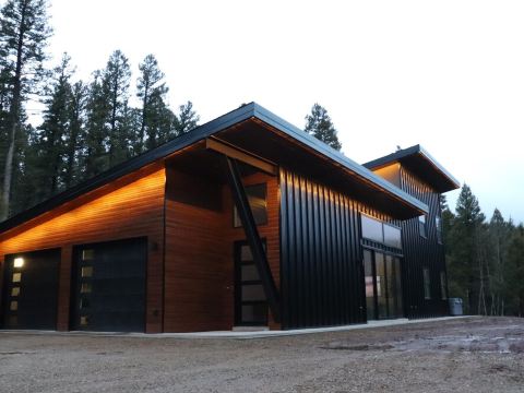 *NEW* Modern Rental Retreat in Angel Fire