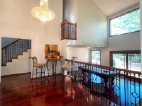 #Oneofakind 5B Retreat w/Pool table,Sauna,Koi Pond