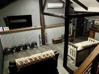 Hidden Gem, Unique Rural barn on acreage yet 5 minutes to beautiful Valla Beach