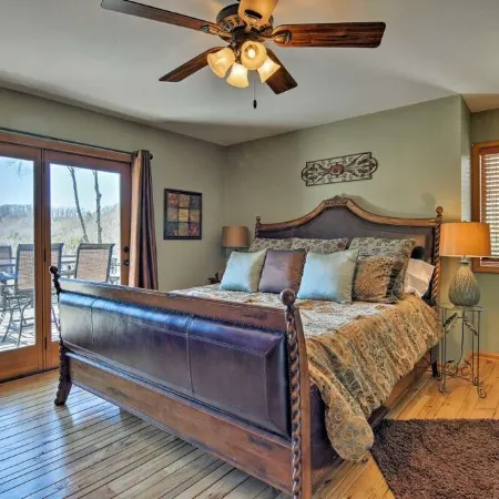 Beautiful Cabin - Hot Tub & Mtn views - 2 min to Banner Elk & 10 min to ski!