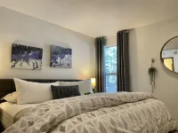 Canyon Lodge CHAMONIX Condo. Minutes Walk From Lifts.