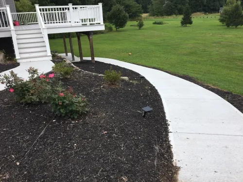 Privacy, entertainment, comfort galore 2 BR LR 1BA Home Theater, Pool Table