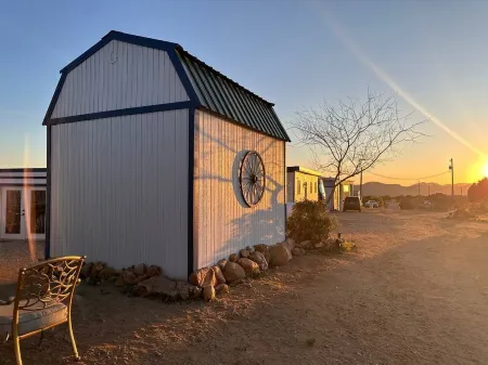 The Quail's Nest: Experience Arizona Agritourism