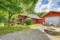 Come relax in a family friendly cabin w/ great amenities and a lake nearby! - WiFi