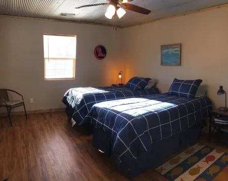 Newly built, 3 bedroom Cabin in a quiet neighborhood near Sardis Lake, MS.