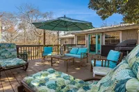Charming Home in West Asheville - Hot tub/Deck/Firepit/Fenced Yard