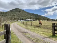 modern family farmhouse with valley views Hotels in Paterson