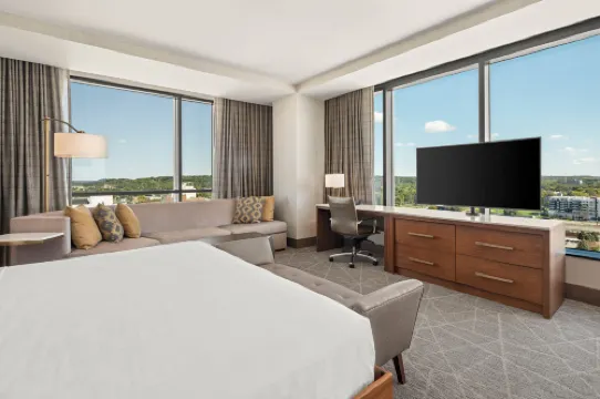 Hilton Rochester Mayo Clinic Area